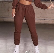 Bo + Tee Oh Polly Slow It Down