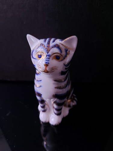 Royal crown derby 1995 imari - crown,