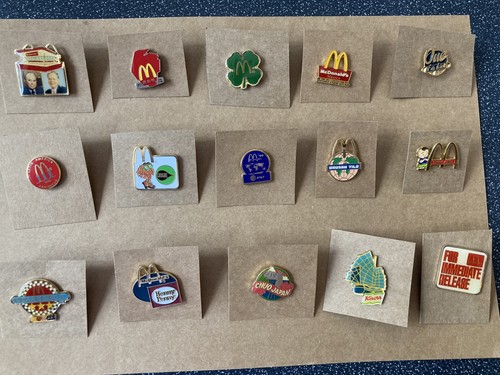 Pin badge vintage - pin,