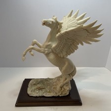 Auro A Belcari Pegasus Resin