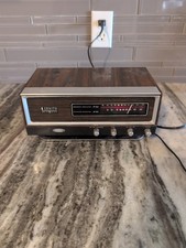 VINTAGE ZENITH SOLID STATE AM/FM TABLE TOP RADIO CIRCLE OF SOUND MODEL R 421 