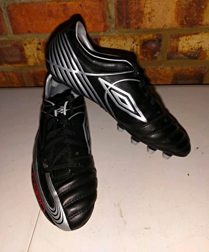 Umbro speciali football boots - speciali,
