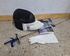 LEON PAUL FENCING KIT with Mask/sword/Carry Bag/Books/ LEVEL 1 350N Adults sizeL