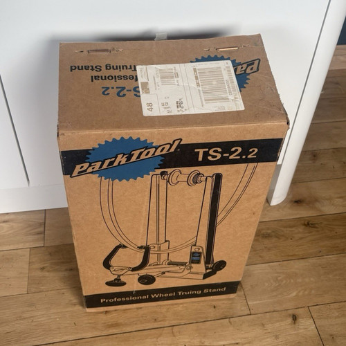 Park tool bicycle wheel - ts-2.2,