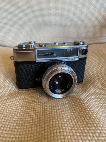 Yashica minister rangefinder - d,