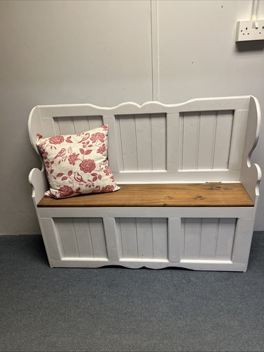 Hand painted light grey pine - hand,