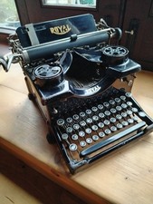 Vintage Royal Manual Black Typewriter Model 10 Double Beveled Glass Sides Rare 