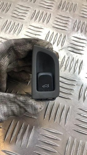 Audi f53 tailgate opening - audi,