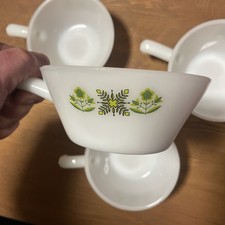 Anchor Hocking Fire King Handled Soup Bowls Meadow Green X 4 (Two Plastic Lids)