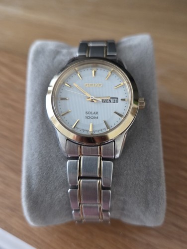 Seiko solar watch v138 - solar,