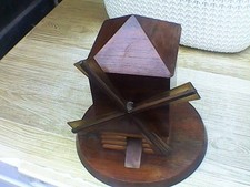 VINTAGE WINDMILL CIGARETTE
