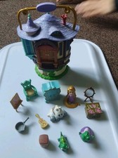 Rapunzel Tower Mini set And Figures (Disney Animators Collection)