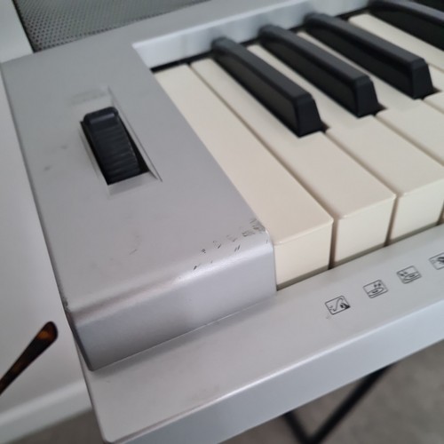 Yamaha dgx 220 portable grand - dgx-220,
