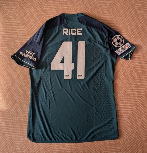 Player issue third - issue,