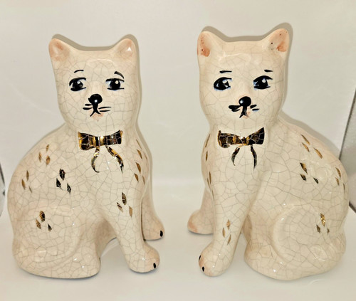 Pair staffordshire style - pair,
