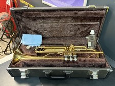 Yamaha YTR-2335 Bb Trumpet