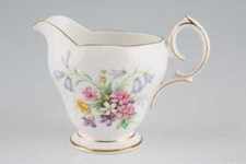 Queen Anne - Old Country Spray - Milk Jug - 206533G