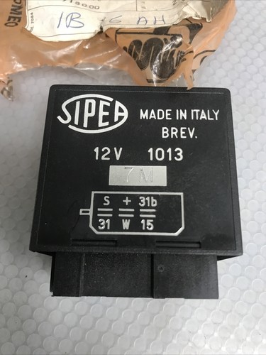 Alfa 905 series windscreen - alfa,