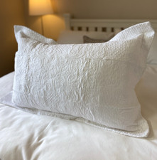 Hotel Luxury White 100% Cotton