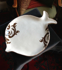 Vintage brown and white fish - ,