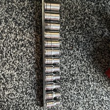 Halfords Advanced 8 -18 Socket Set