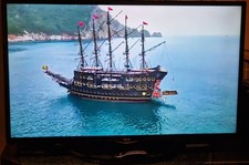 LG 42" Full HD 1080P Smart Freeview/Freesat HD LED TV