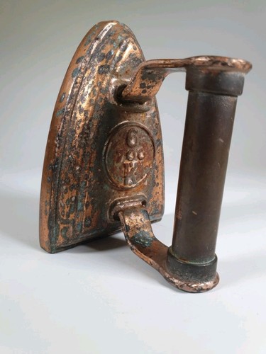 Vintage flat iron - , 6