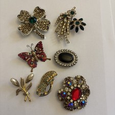 Vintage Job Lot Brooch sparkly