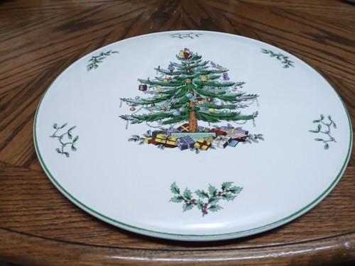 Spode christmas tree flat cake - christmas,