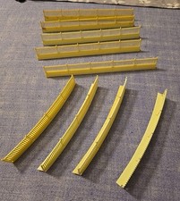 Hornby white fence - panels, on