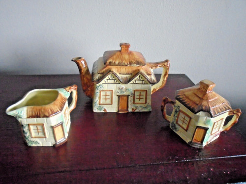 Five piece vintage - piece, hand