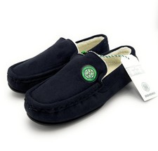 Celtic FC Moccasin Slippers Black – Official Football Merchandise – Fabric Crest