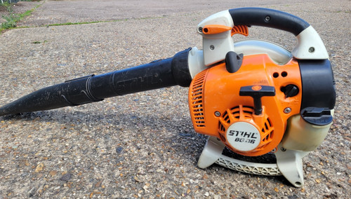 Stihl leaf blower - 86,