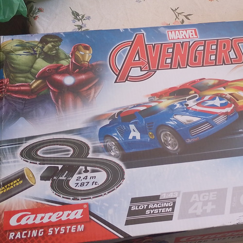 Carrera marvel avengers - go!!!,