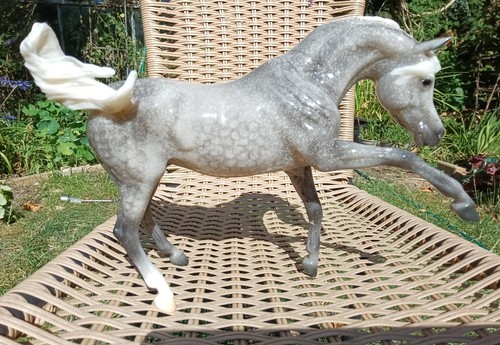 Breyer edge glory glossy - breyer,