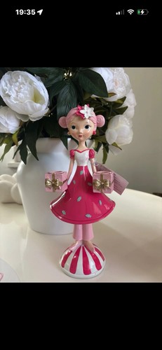 34cm pink and - and, white