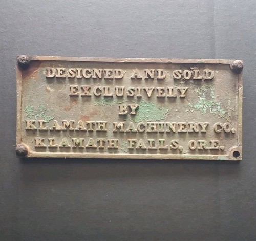 Vtg machine sign - vtg, plaque