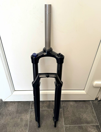 Suntour 100mm forks - sr, (2027)