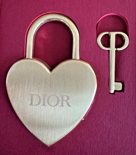 Dior heart key ring - dior,