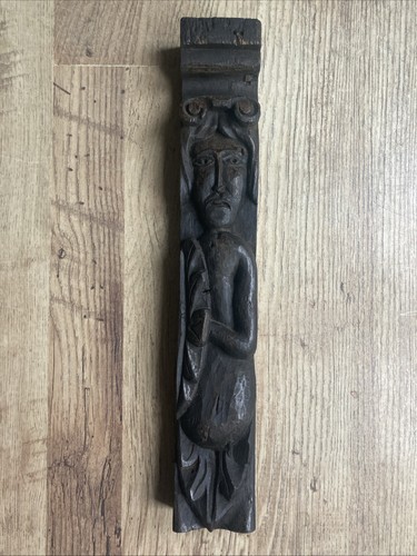 Antique 1600 oak corbel - oak,