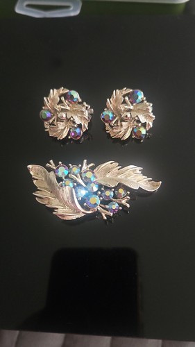 Vintage signed lisner - vintage,