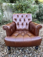 Beautiful Chesterfield Laura