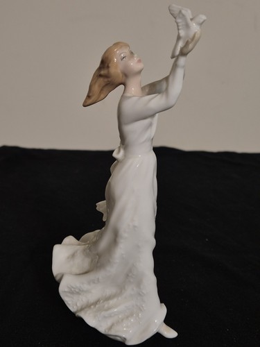 Royal doulton hn3124 thinking - doulton,