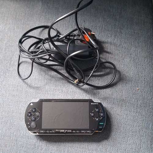 Sony psp handheld console - handheld,