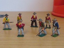 Small Collection of 7 Britains