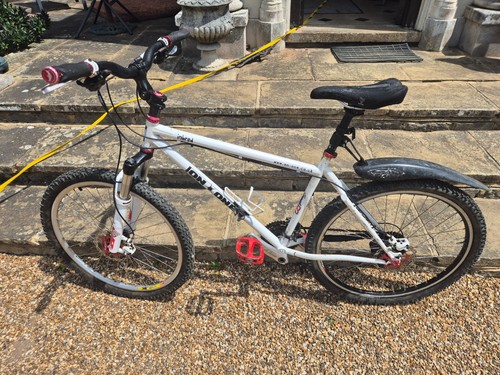 One inbred mountain bike - on,