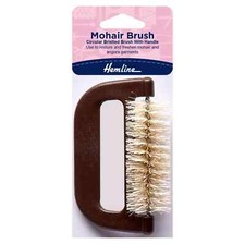 Hemline Mohair Fabric Comb – Gently Removes Lint & Bobbles from Knitwear