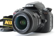 [Near MINT] Nikon D5300 24.2MP