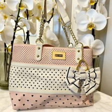 STUNNING BETSEY JOHNSON HANDBAG TOTE BAG CUTOUT HEARTS WITH BOW RRP $108 NEW