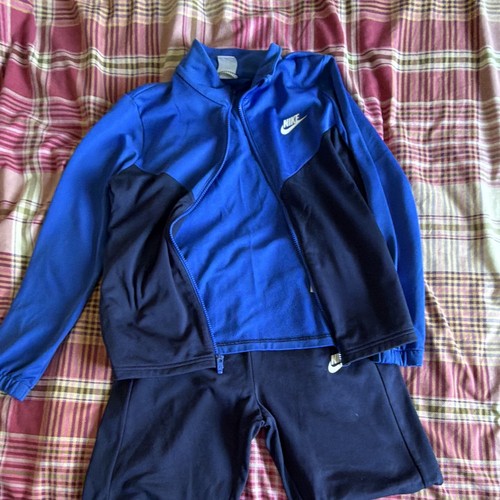 Nike boys large tracksuit - large, blue